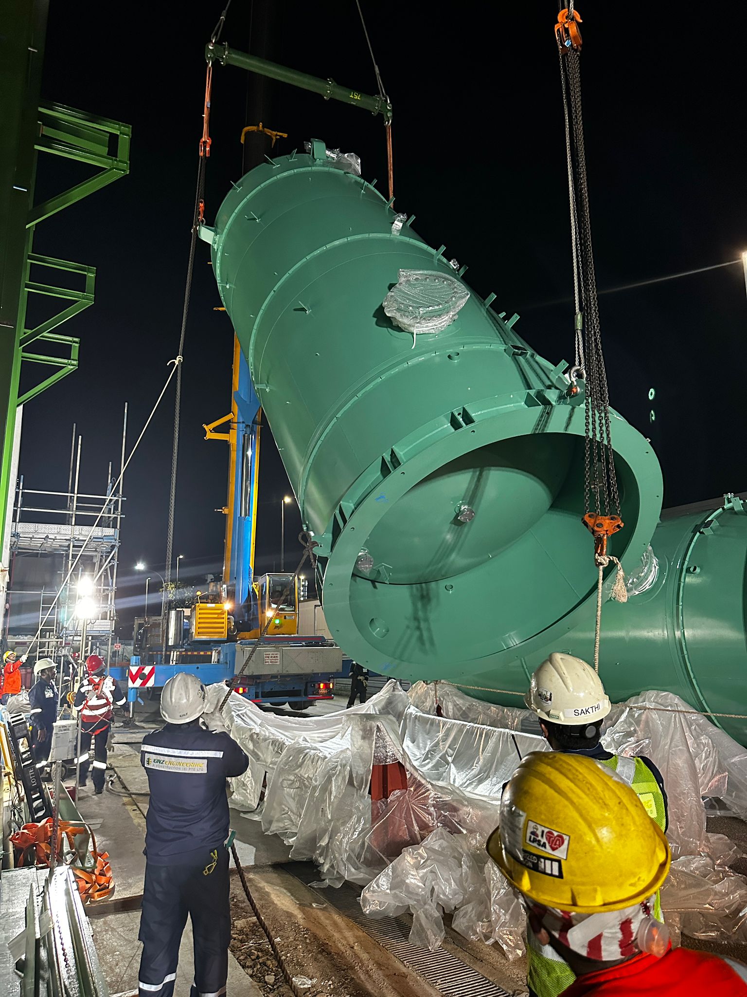 Erection of vertical column